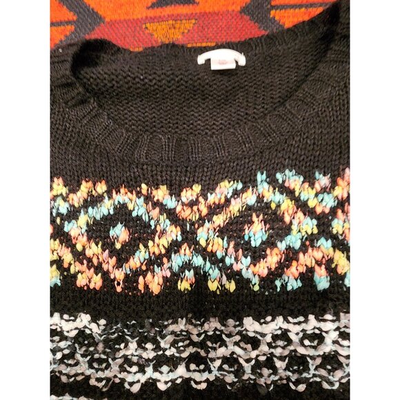 NEW Xhilaration L/G Black Knit Sweater With Multicolor Geometric Pattern - Picture 2 of 13